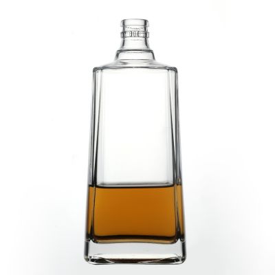 Hot Sale Flint High Quality Wine Square Customize Clear 500ml Glass Liquor Bottle