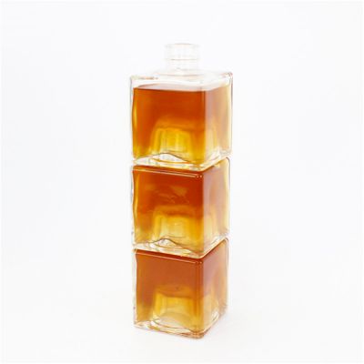 Custom mini glass liquor bottle Made In China In Low Price 