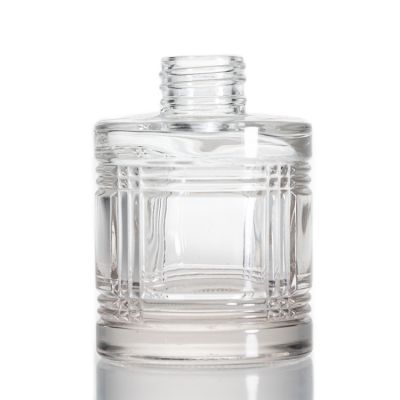 Unique Glass Aromatherapy Bottle Empty Embossed 100ml Aroma Empty Diffuser Bottle 