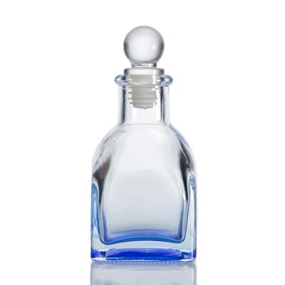Factory Directly Blue Glass Bottled Oil Aroma Spray Engraving Diffuser bottles With Cork