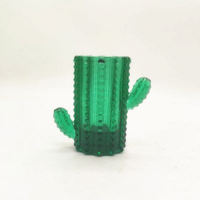 Green glass cactus Cup Wall has regular dot candlestick
