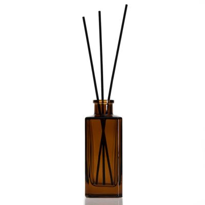 Factory Sale Square Reed Diffuser Bottle 130ml Glass Diffuser Bottle With Diffuser Sticks