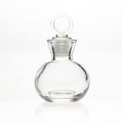 Custom Design 50ml 2oz Round Empty Glass Aromatherapy Diffuser Bottle with Acrylic Stopper