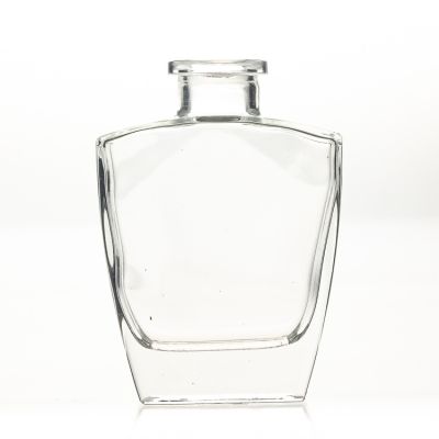 Special design 100ml trapezoid shaped diffuser glass bottle wholesale