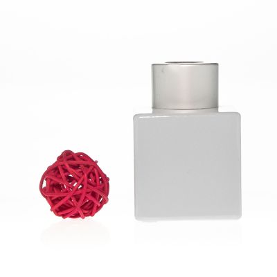 Designer 50ml Small Square Solid Gray Colorful Room Perfume Diffuser Empty Glass Bottle with Fiber Stick