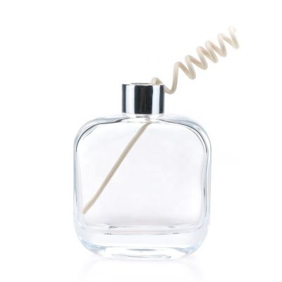 Quality 200ml 6.8oz Glass Square Empty Aromatherapy Reed Diffuser Glass Bottle with Screw Cap