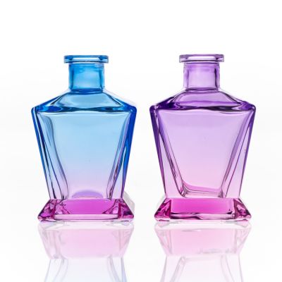 Unique Shaped Blue 130ml Empty Aroma Reed Diffuser Glass Bottle for Room Fragrance