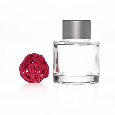 Customer logo Brand Round Aroma Fragrance Glass Bottles 50 ml diffuse bottle with Screw lids