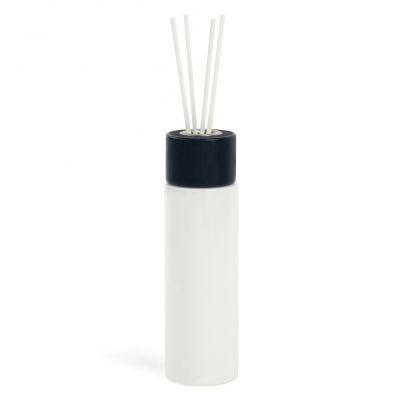 Cylindrical reed diffuser glass bottle 150ml matte white glass bottle with wooden cap