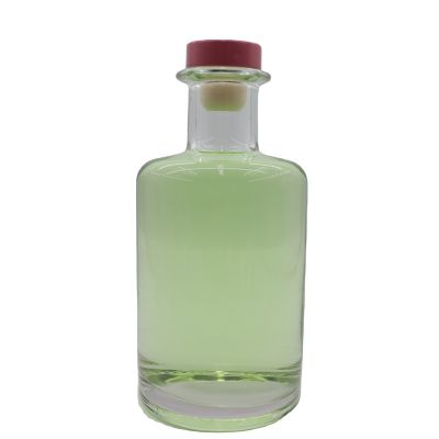 High quality Diffuser glass bottle factory supply glass bottles with lid 250 ml