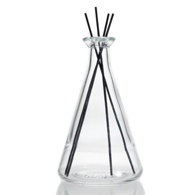 Vase Decoration 700ml Large Aroma Embossed Reed Glass Diffuser Bottles For Table