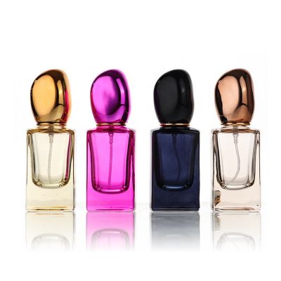 Manufacturer Wholesale Luxury Refillable Atomizer Spray Glass Perfume Bottles Square 30ml 50ml 100ml