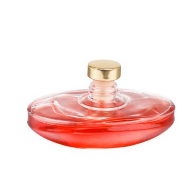 Perfume Bottle Manufacturers Crystal Glass 80ml Perfume Bottle with Lid