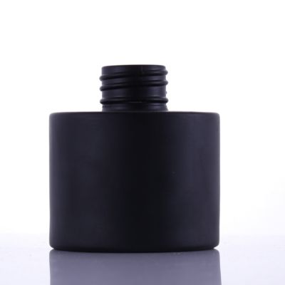 Sell Well New Type Round 100ml Empty Fragrance Glass Diffuser Bottles