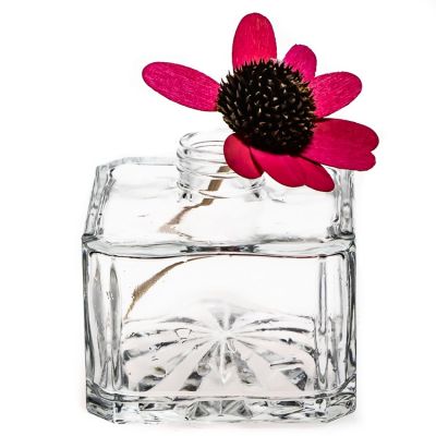 Fast Delivery Cube Aroma Fancy Reed Diffuser Glass Bottles 200ml With Artificial Flower