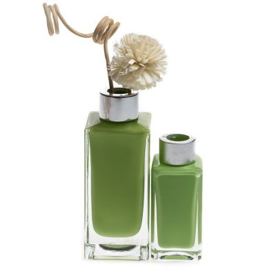 Customize Wholesale 56ml Colored Cube Aroma Green Flower Diffuser Oil Bottle With Screw Cap