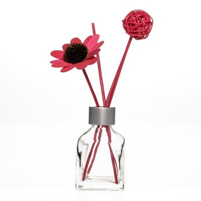 Good Quality Customize 100ml Clear Square Reed Diffuser Glass Bottles With Artificial Flower