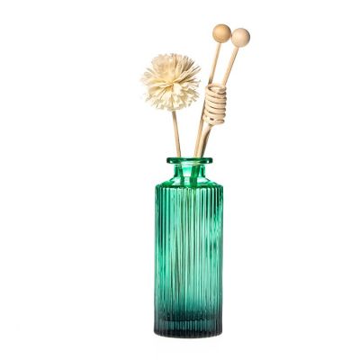 High Quality Cylindrical Shape 150ml Reed Diffuser Glass Bottles Luxury Green Color Bottle