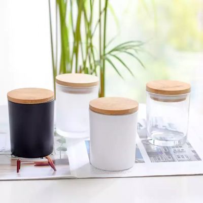 Wholesale Luxury Frosted Glass Black Candle Jar Container Holders Vessels with Bamboo Lids for Soy Wax Scented Candle Making