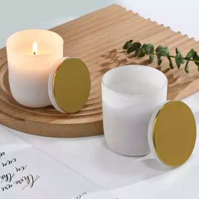 Wholesale luxury 200ml 320ml 430ml wide mouth empty glass candle jar matte white glass candle holder with metal lid