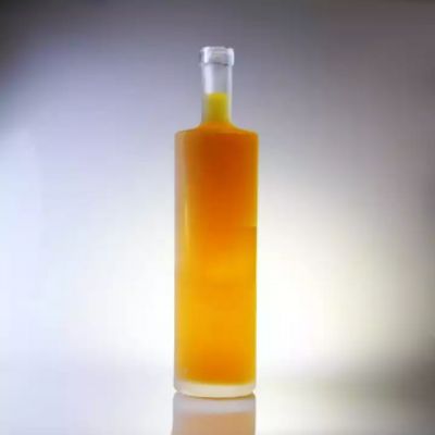 Unique Cork 750ml Frost Glass Bottle For Vodka Thick Bottom Designed Vodka Bottles