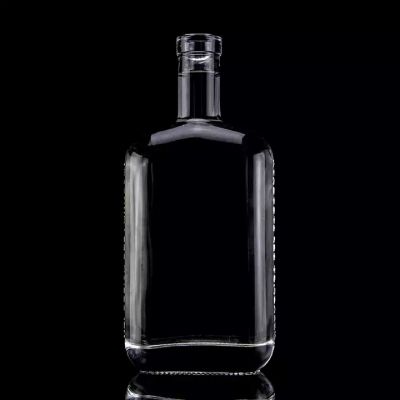 Factory Direct Sale Low Price Square Clear Whisky Glass Wine Bottle High Quality Free Sample 500ml700ml750ml Whisky Bottle