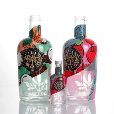 Flexible Customized High Quality Oval Shape flask 75cl Round Colorful Glass Liquor Bottle for Rum Whiskey Gin