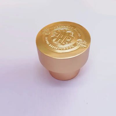Wholesale Custom Logo Shape Heavy Duty Zinc Alloy Metal Perfume Wine Bottle Stopper Gold Bottle Caps