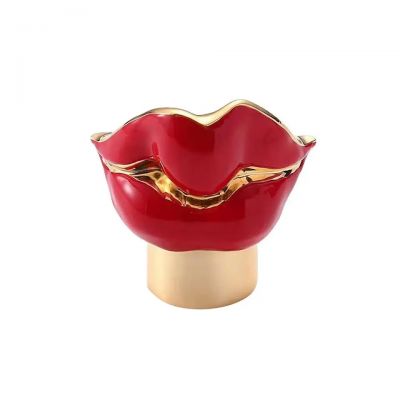 High Quality Lip Shape Kiss Red Gold Zinc Alloy Perfume Cap for Glass Perfume Bottle