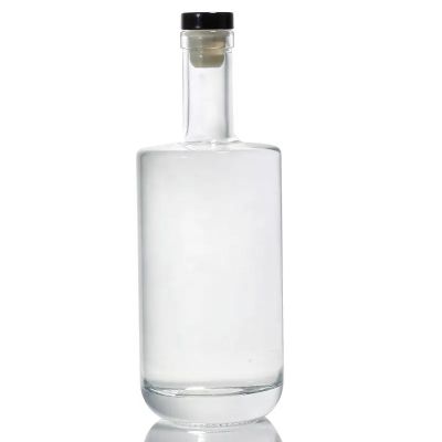 General Shape Ready Stock 700ml Round Glass Bottle Whisky Vodka Gin Rum Glass Bottle With Cork