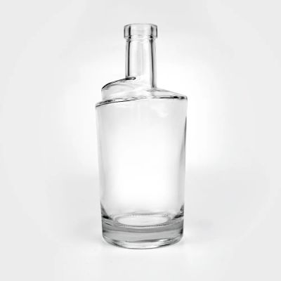 Unique Design 700Ml Tequila Brandy Vodka Rum Glass Wine Clear Glass Brandy Corked Bottles 700 Ml