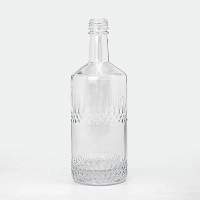 Engraving Embossed Empty Clear Glass Gin Whiskey Vodka Bottle in 500 ml 700 ml