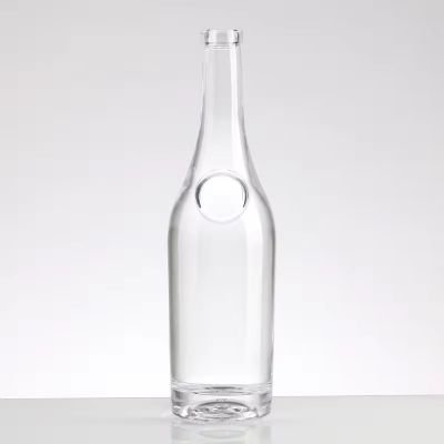 Customized Design Empty Clear Wine Glass Bottle 580g 500ml Gin Bottles