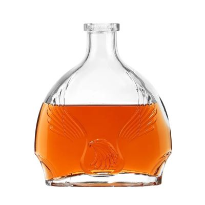 Hot Sale Super Flint Glass Material Empty Engraved Brandy Whiskey Decanter Luxury Empty liquor Vodka Wine Glass Bottle