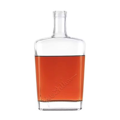 Latest Design Clear Glass 500ml 750ml Whisky Vodka Rum Tequila Bottle With Cork luxury liquor bottle