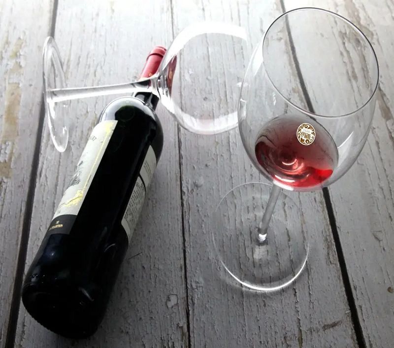 Amazon Hot Sale 100% Lead Free Classical Crystal Hand Blown Long Stem Red Wine Glass