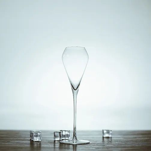 Amazon Hot Sale 100% Lead Free Classical Crystal Hand Blown Long Stem Red Wine Glass