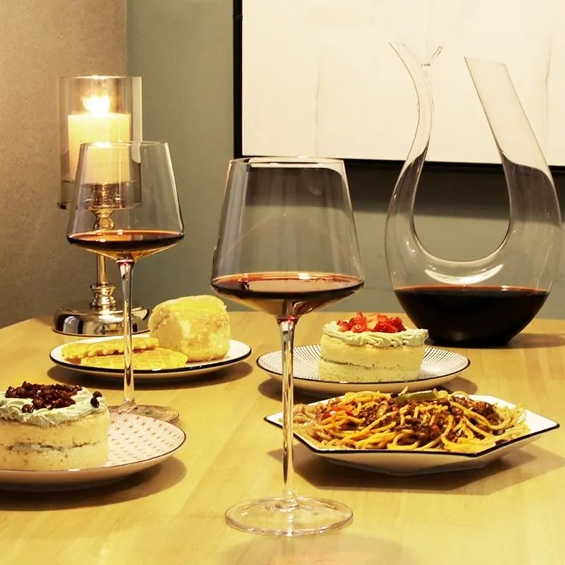 Amazon Hot Sale 100% Lead Free Classical Crystal Hand Blown Long Stem Red Wine Glass