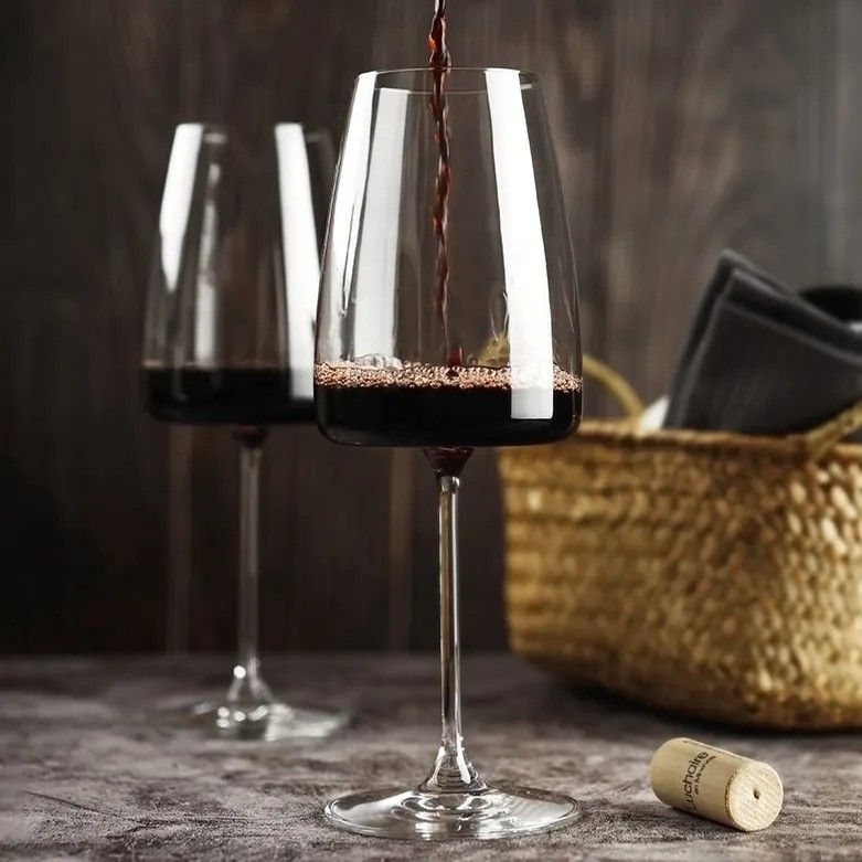 Amazon Hot Sale 100% Lead Free Classical Crystal Hand Blown Long Stem Red Wine Glass