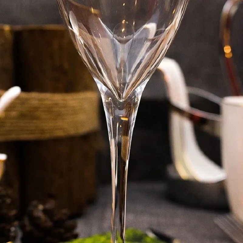 Amazon Hot Sale 100% Lead Free Classical Crystal Hand Blown Long Stem Red Wine Glass