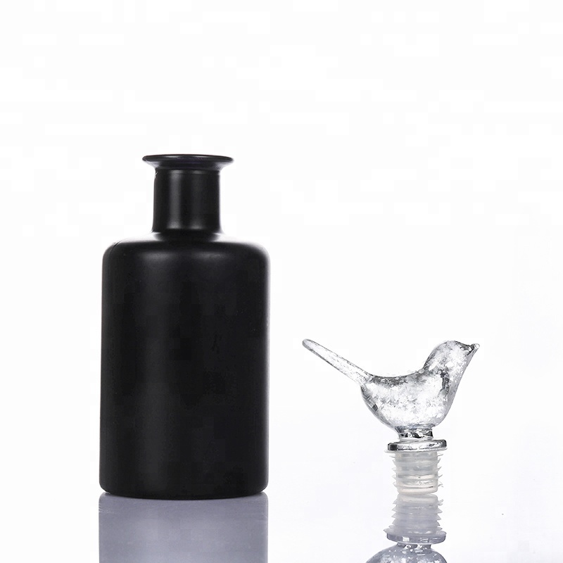 New Product 240ml Home Decoration Black Color Perfume Diffuser Glass Bottle