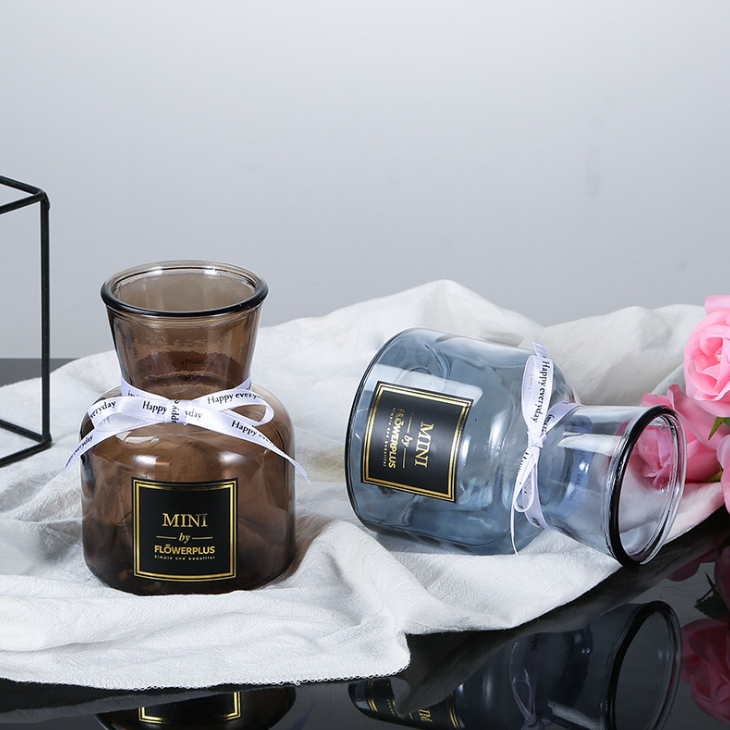 Wholesale Cheap Simple Colored Luxury Mini Round Nordic Glass Acrylic Vase Flower Vases For Home