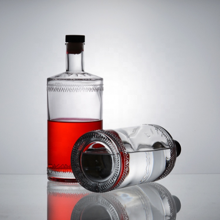 Factory Cheap price glass liquor bottle 750ml 1000ml Vodka Tequila Whisky Wine glass bottle