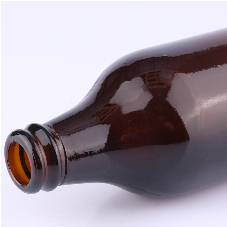 PSD Mockups 275Ml Longneck Green Glass Beer Bottle Mockup Object Mockups