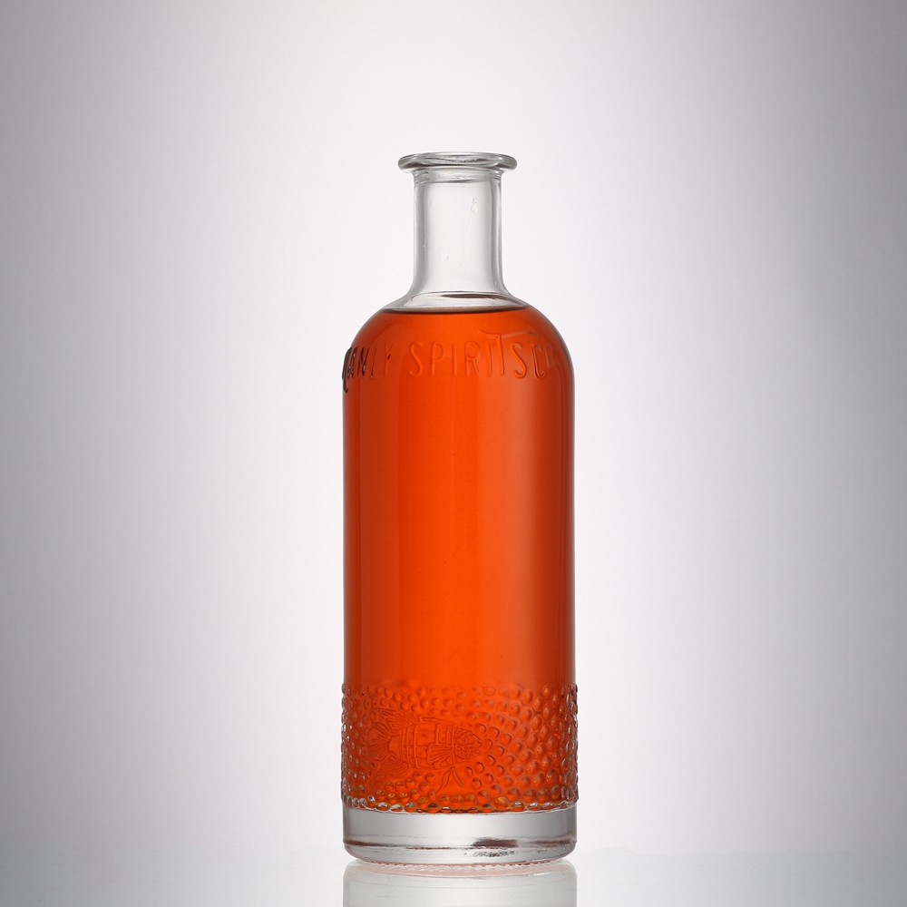 Hot sale custom transparent empty 700ml vodka whisky glass bottle