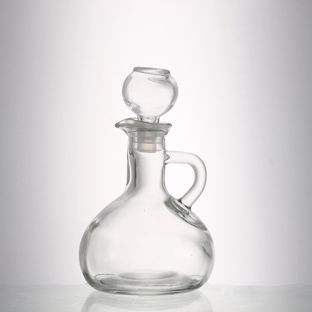 Custom fancy design Empty 250 ml clear Square Olive oil Small Glass