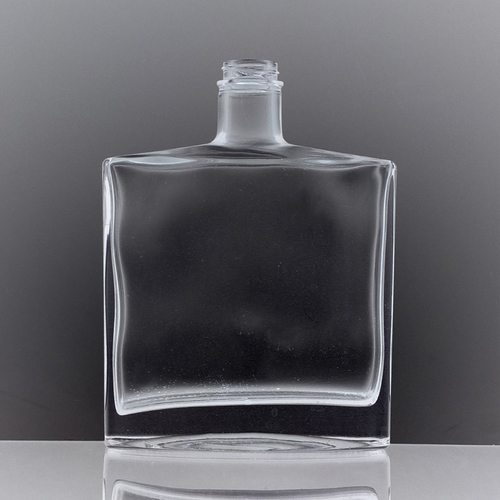 Clear Glass Screw Cap Liquor Rectangular Tequila Bottle 750ml 