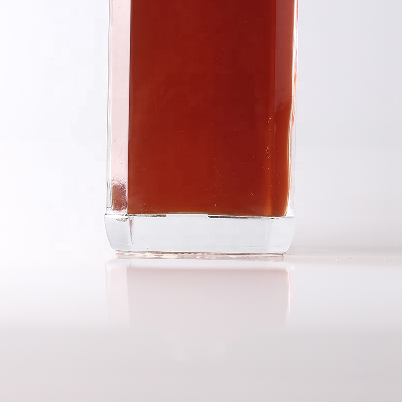 Download Arc Neck 750ml Glass Whisky Bottles Thick Base Empty Clear ...