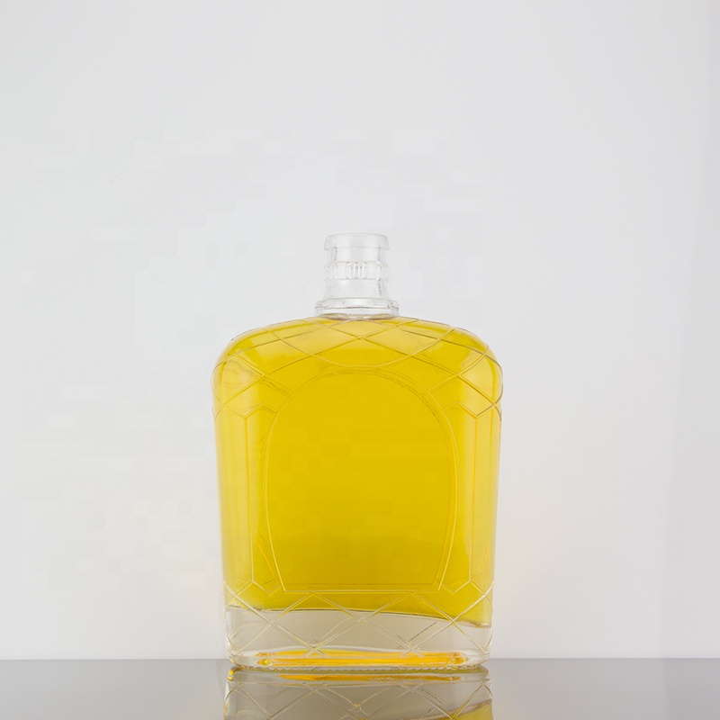 Custom Guala Top Flat Embossed Design 500ml Brandy Glass Bottle Thick Bottom 