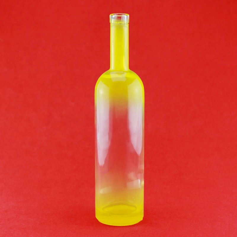 Custom Made colored glass wine bottles glass liquor bottle for XO brandy with cork 
